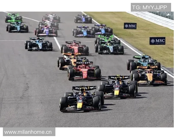 F1赛车技术改进与比赛战略调整案例